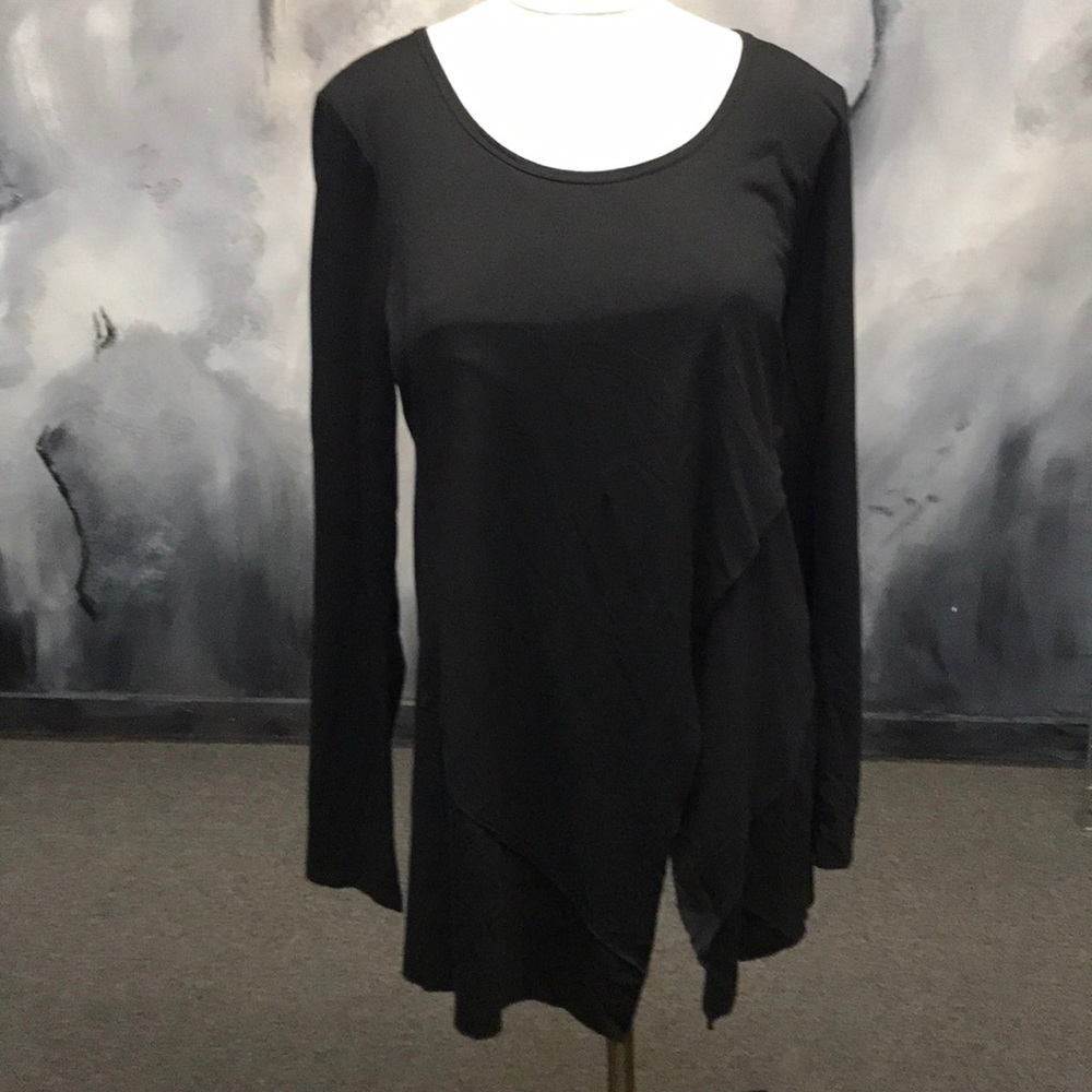 NWT Ladies top.